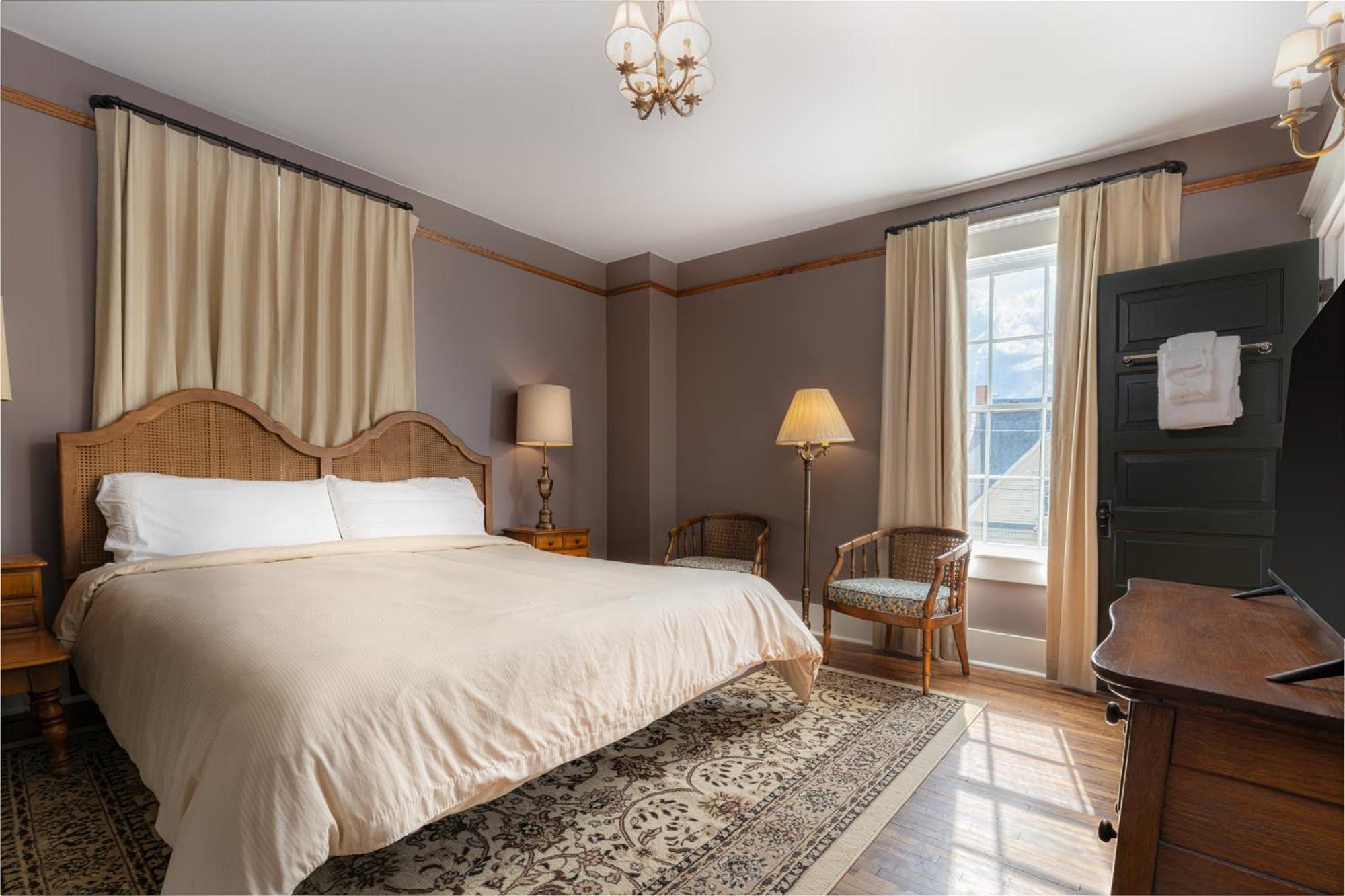 The Nuwray Hotel & Carriage House Burnsville Exteriör bild