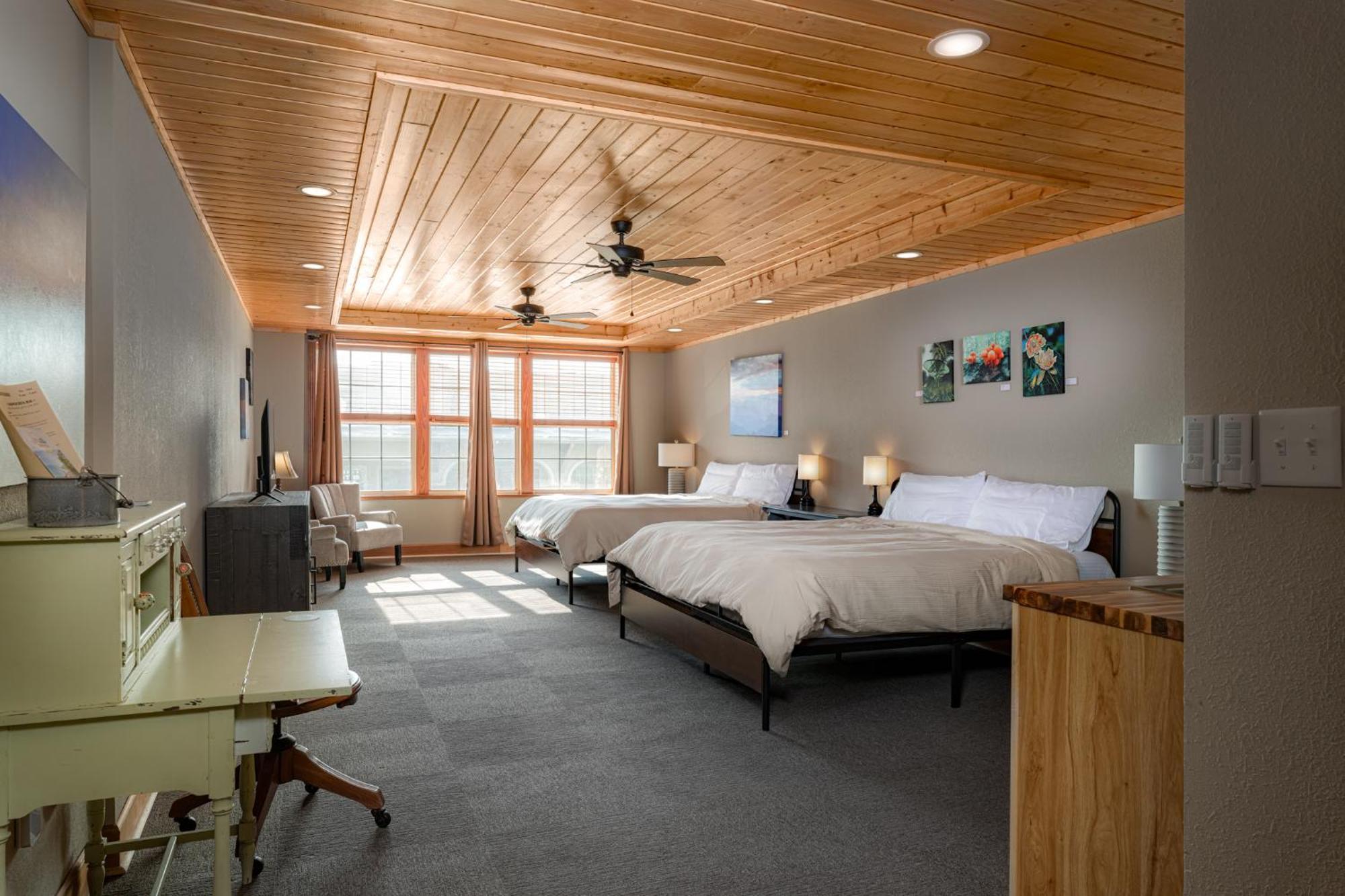 The Nuwray Hotel & Carriage House Burnsville Exteriör bild